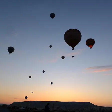 Balloon Cave Hotel Goreme