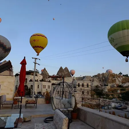 Balloon Cave 4*
