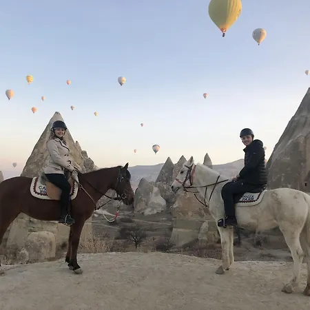 Balloon Cave 4* Goreme