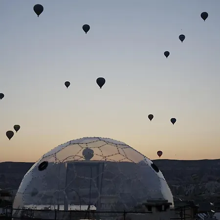 Balloon Cave Hotel Göreme