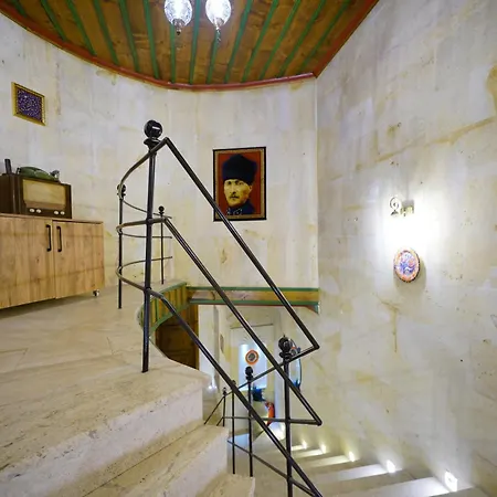 Cappadocia Balloon Cave فندق 4*