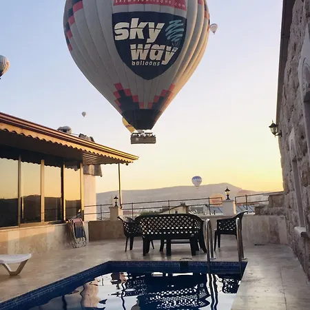 Balloon Cave Hotel Goreme